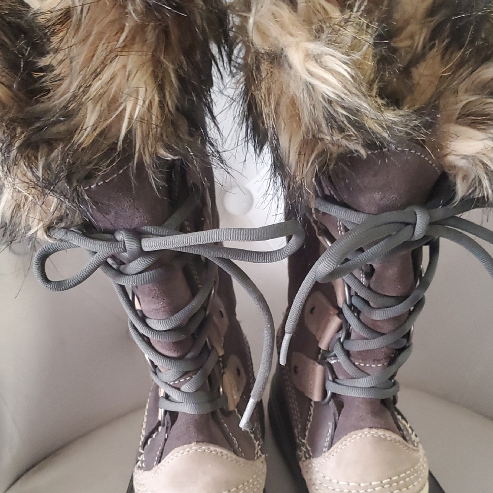 Sorel Joan Of Artic   Boots - Picture 4 of 17